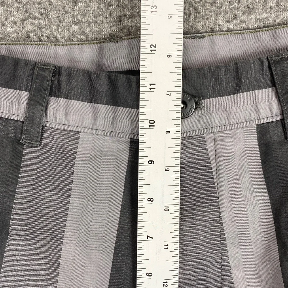 New The North Face Narrows Plaid Shorts Mens 34 Grey Cotton Plaid Gorpcore $59
